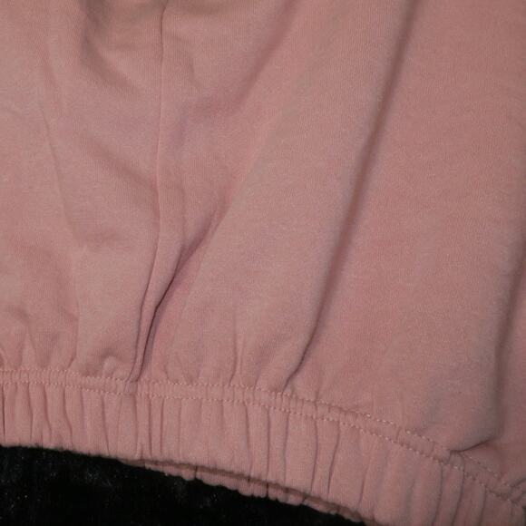 Long Sleeve Crop Top V neck athleisure activewear look SOFT Sz S BBJ Los Angeles - Picture 8 of 14